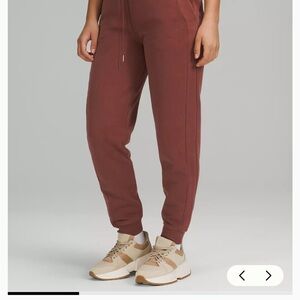 Lululemon Smoky Red Jogger Pants Size 4